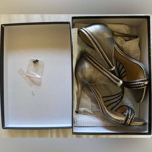 L.A.M.B. Karoline Gunmetal Leather Women’s High Heel Sandals - Picture 13 of 14